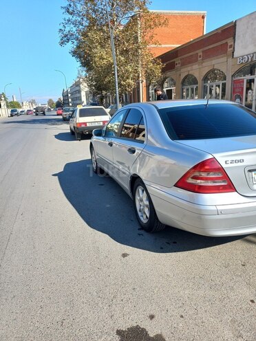 Mercedes C 200 2002, 256,658 km - 1.8 l - Gəncə