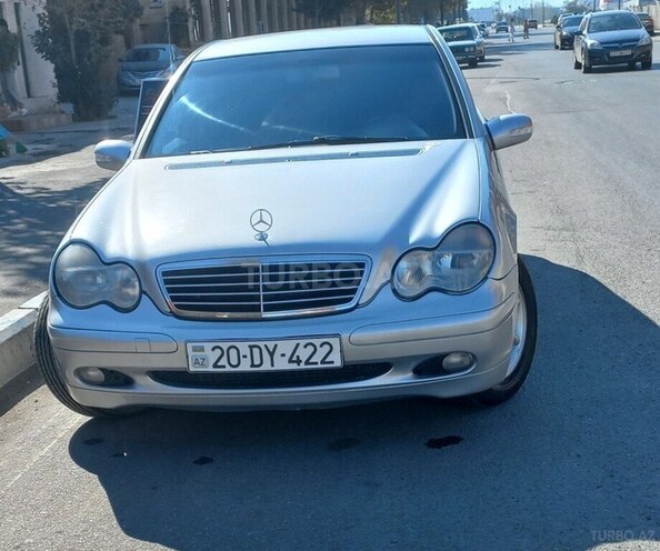 Mercedes C 200 2002, 256,658 km - 1.8 l - Gəncə
