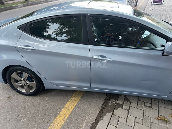 Hyundai Elantra 2011, 338,000 km - 1.8 l - Bakı