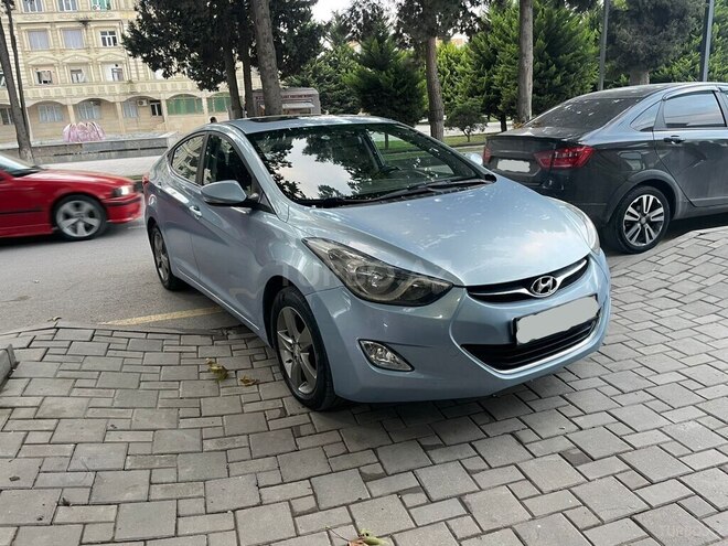 Hyundai Elantra 2011, 338,000 km - 1.8 l - Bakı