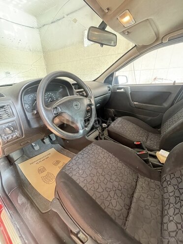 Opel Astra 2000, 289,000 km - 1.6 l - Bakı
