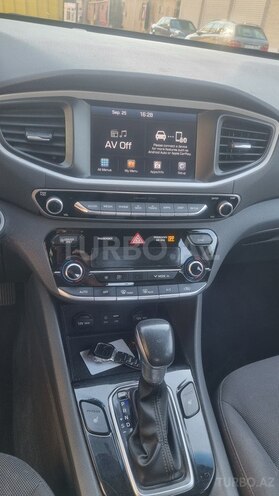 Hyundai IONIQ 2017, 184,070 km - 1.6 л - Bakı