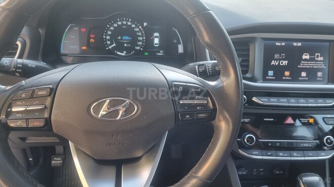 Hyundai IONIQ 2017, 184,070 km - 1.6 л - Bakı