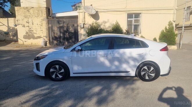 Hyundai IONIQ 2017, 184,070 km - 1.6 л - Bakı