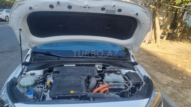 Hyundai IONIQ 2017, 184,070 km - 1.6 л - Bakı