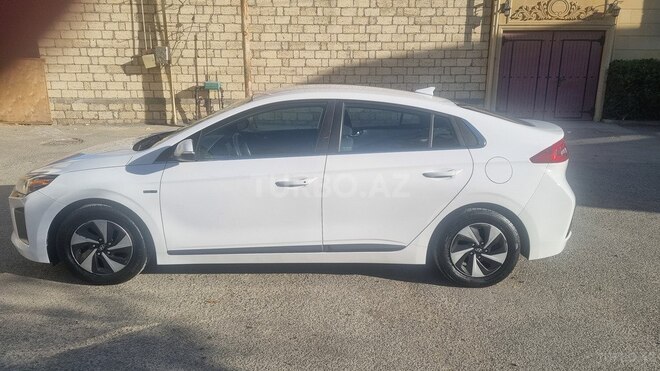 Hyundai IONIQ 2017, 184,070 km - 1.6 л - Bakı