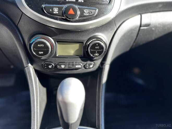 Hyundai Accent 2011, 244,000 km - 1.6 l - Bakı