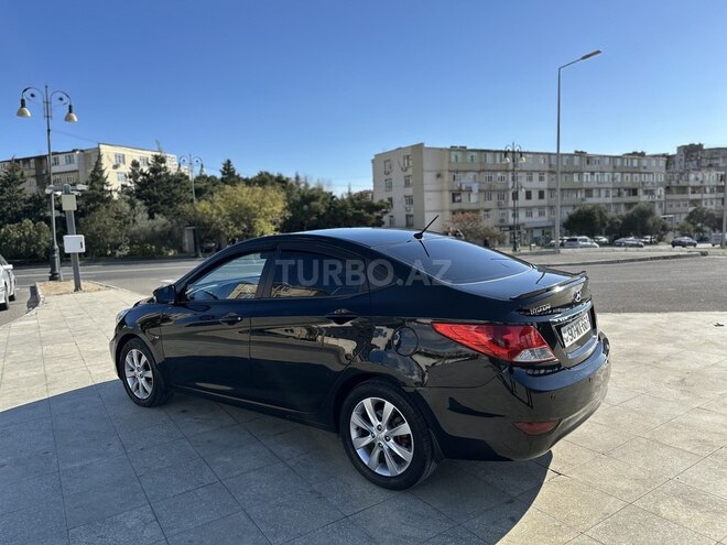Hyundai Accent 2011, 244,000 km - 1.6 l - Bakı