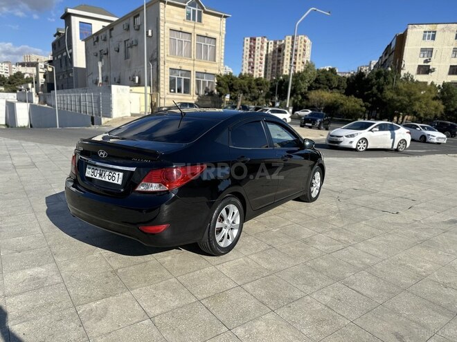 Hyundai Accent 2011, 244,000 km - 1.6 l - Bakı