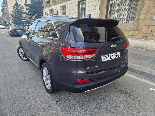 Kia Sorento-5