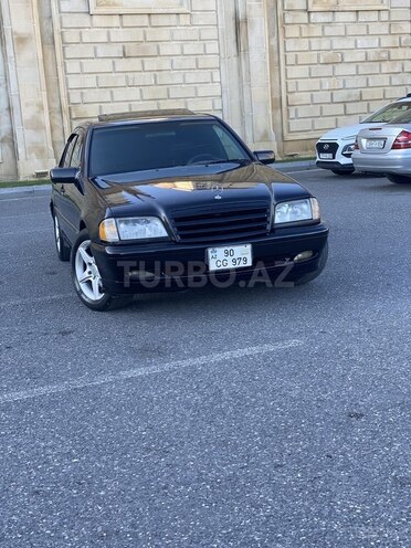 Mercedes C 240 1999, 112,227 km - 2.4 l - Bakı