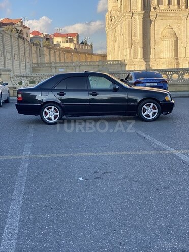 Mercedes C 240 1999, 112,227 km - 2.4 l - Bakı
