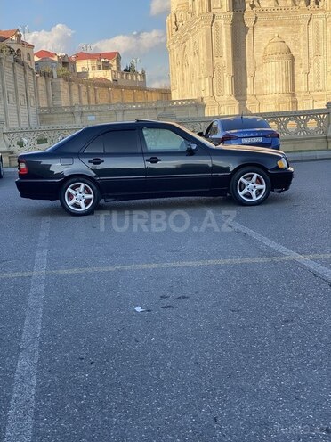 Mercedes C 240 1999, 112,227 km - 2.4 l - Bakı