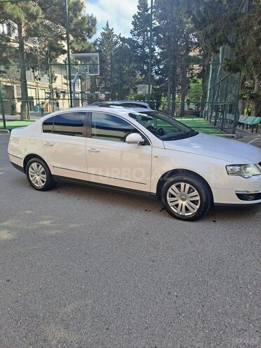 Volkswagen Passat 2010, 208,000 km - 1.8 l - Bakı