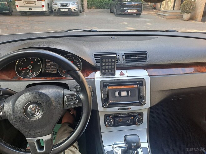 Volkswagen Passat 2010, 208,000 km - 1.8 l - Bakı