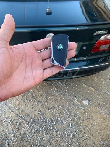 BMW 528 1997, 330,000 km - 2.8 l - Bakı