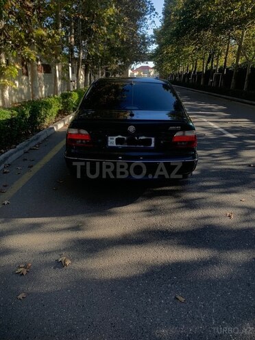 BMW 528 1997, 330,000 km - 2.8 l - Bakı