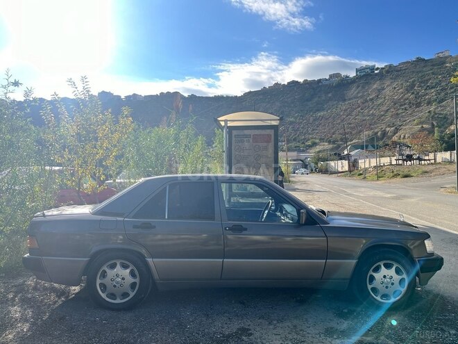Mercedes 190 1993, 300,000 km - 1.8 л - Bakı
