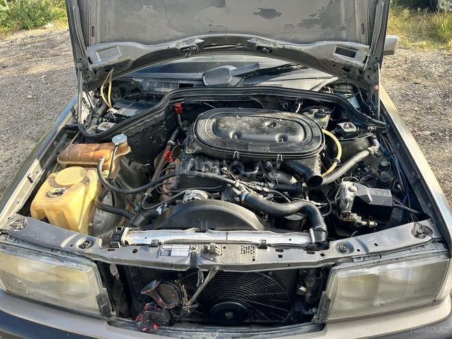 Mercedes 190 1993, 300,000 km - 1.8 л - Bakı