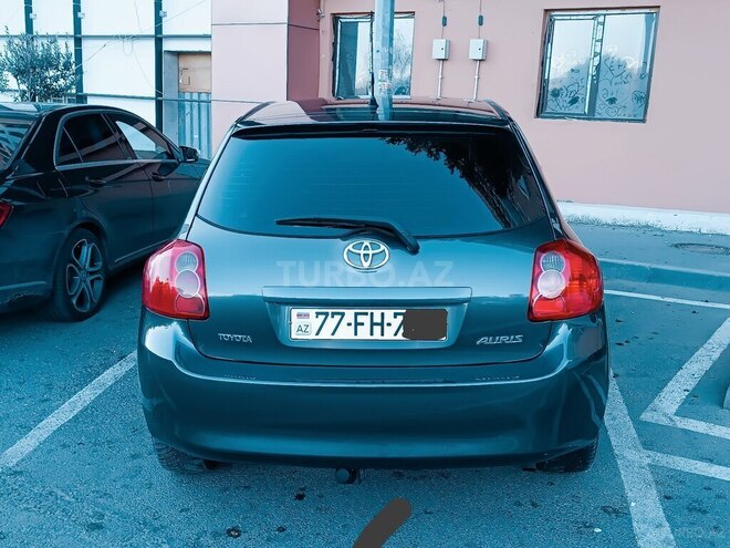 Toyota Auris 2009, 254,000 km - 1.4 l - Bakı