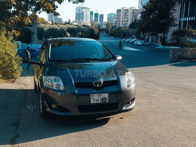 Toyota Auris 2009, 254,000 km - 1.4 l - Bakı