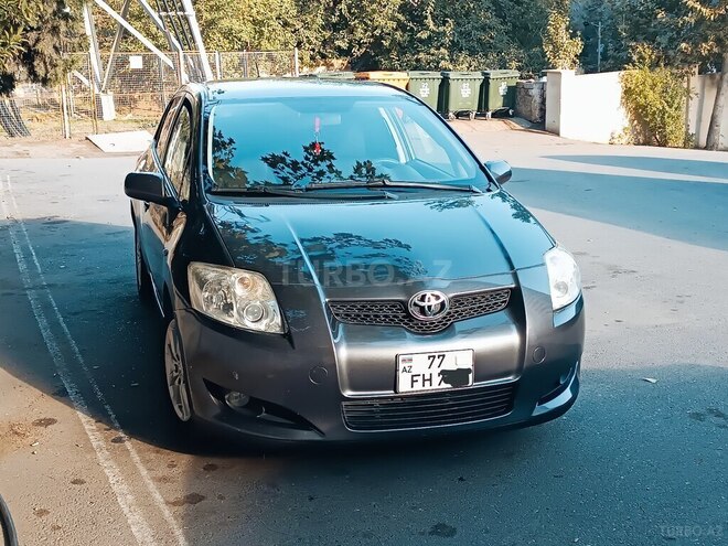 Toyota Auris 2009, 254,000 km - 1.4 l - Bakı