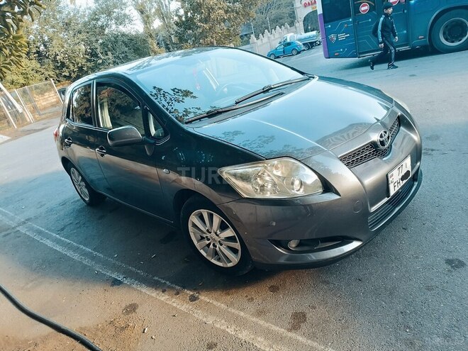 Toyota Auris 2009, 254,000 km - 1.4 l - Bakı