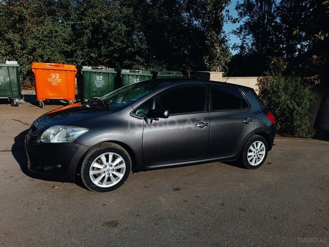 Toyota Auris 2009, 254,000 km - 1.4 l - Bakı