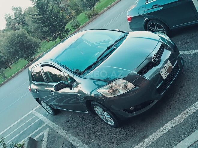 Toyota Auris 2009, 254,000 km - 1.4 l - Bakı