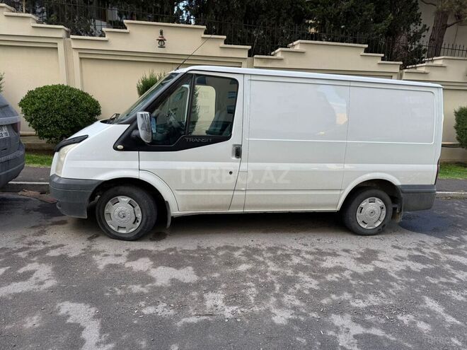 Ford Transit 2010, 186,781 km - 2.2 l - Bakı