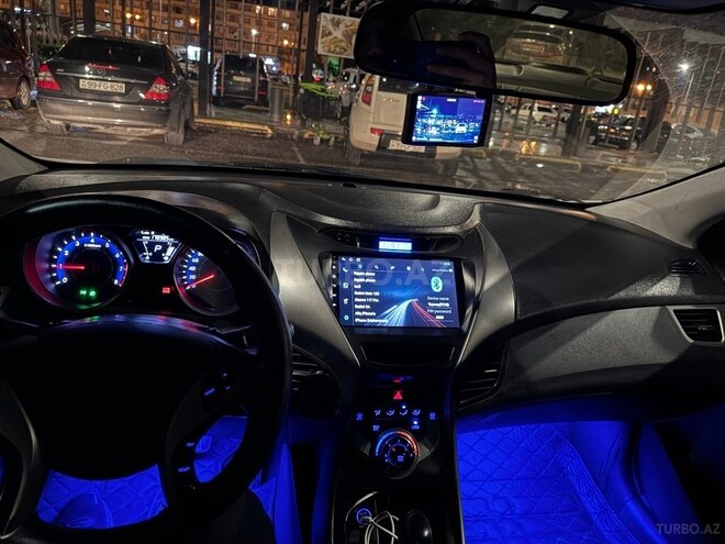 Hyundai Elantra 2013, 179,000 km - 1.6 l - Bakı