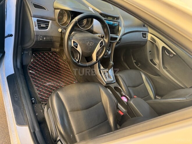 Hyundai Elantra 2013, 179,000 km - 1.6 l - Bakı
