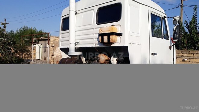 KamAz 54115 2003, 458,990 km - 15.0 l - Biləsuvar