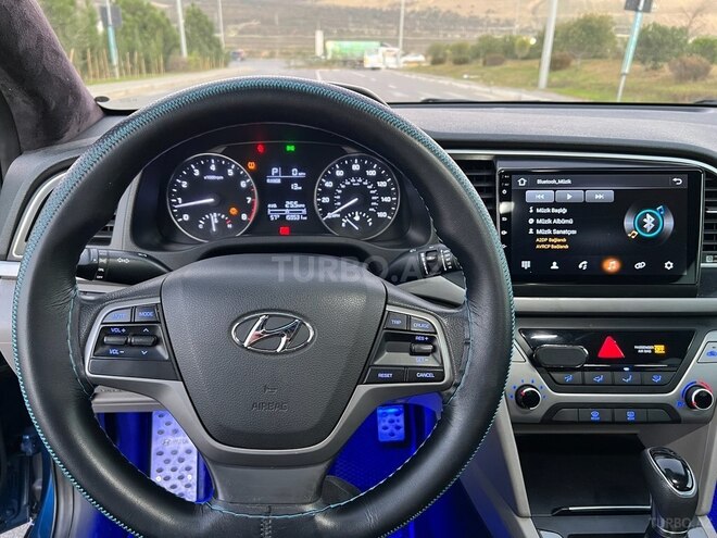 Hyundai Elantra 2017, 255,886 km - 2.0 l - Bakı