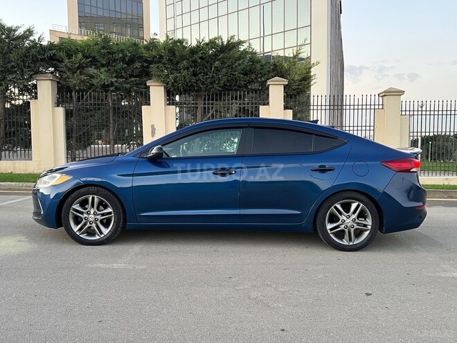 Hyundai Elantra 2017, 255,886 km - 2.0 l - Bakı