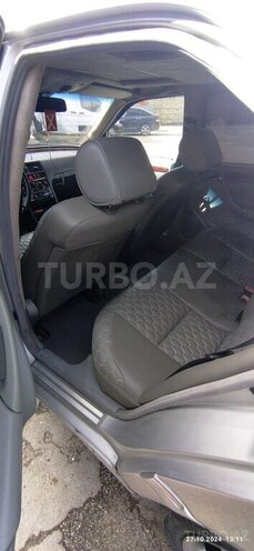 Mercedes C 230 2000, 236,000 km - 2.3 l - Bakı