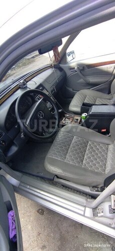 Mercedes C 230 2000, 236,000 km - 2.3 l - Bakı