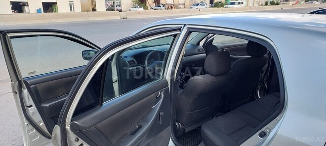 Toyota Corolla 2005, 260,525 km - 1.4 l - Cəlilabad