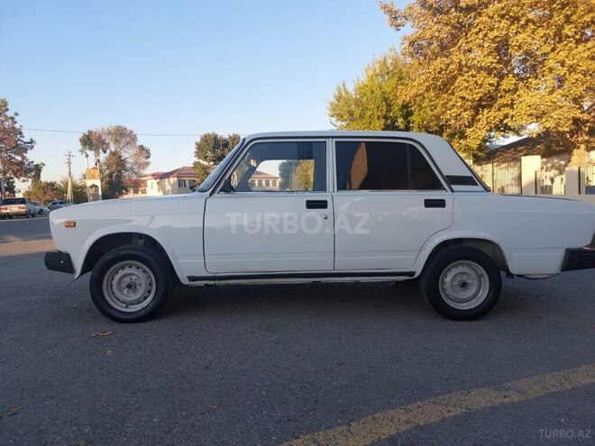 LADA (VAZ) 2107 2008, 75,000 km - 1.6 l - Ucar