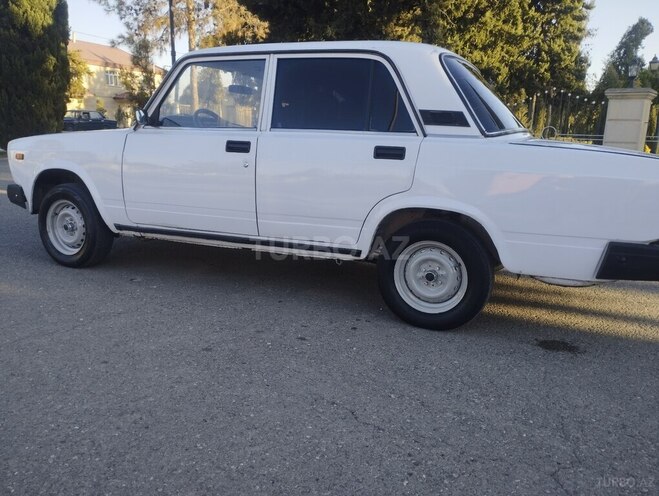 LADA (VAZ) 2107 2008, 75,000 km - 1.6 l - Ucar