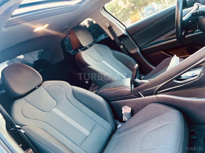 Hyundai Elantra 2022, 30,000 km - 1.6 l - Bakı