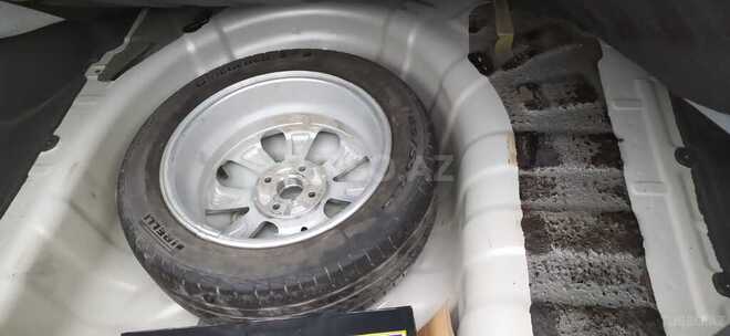 Hyundai Accent 2013, 280,000 km - 1.6 l - Mingəçevir