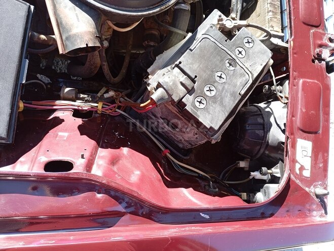 LADA (VAZ) 2107 2005, 98,300 km - 1.6 л - Salyan