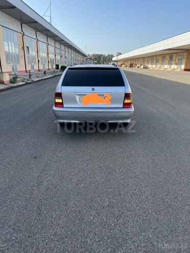 Mercedes C 220 d 1999, 521,345 km - 2.2 l - İmişli