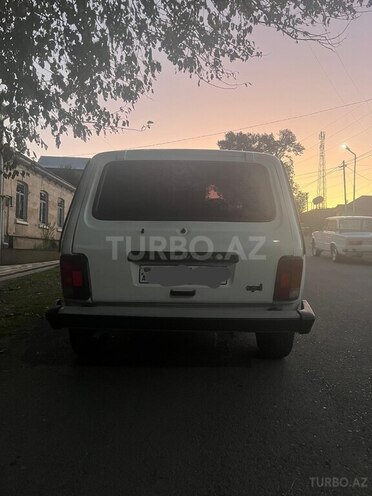 LADA (VAZ) Niva 1996, 122,299 km - 1.7 l - Qazax