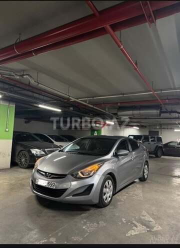Hyundai Elantra 2015, 120,000 km - 1.8 l - Bakı