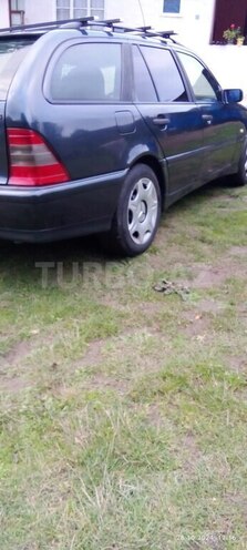 Mercedes C 200 2000, 452,000 km - 2.0 л - Bakı
