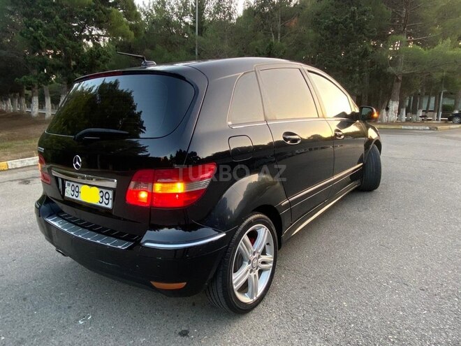 Mercedes B 180 2009, 156,000 km - 1.7 l - Sumqayıt