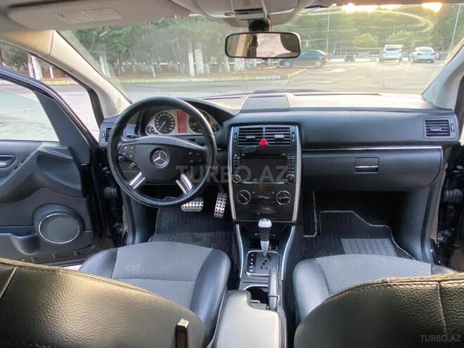 Mercedes B 180 2009, 156,000 km - 1.7 l - Sumqayıt