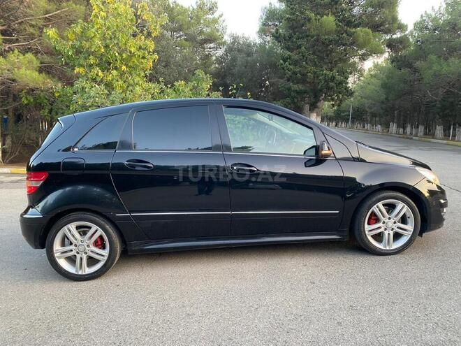 Mercedes B 180 2009, 156,000 km - 1.7 l - Sumqayıt